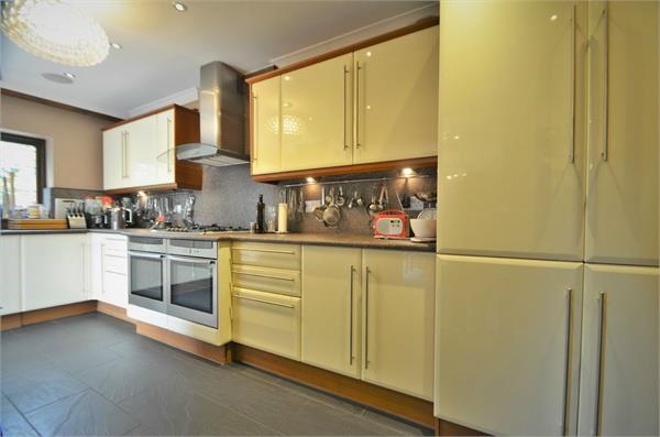 Glenmere Avenue, Mill Hill, NW7